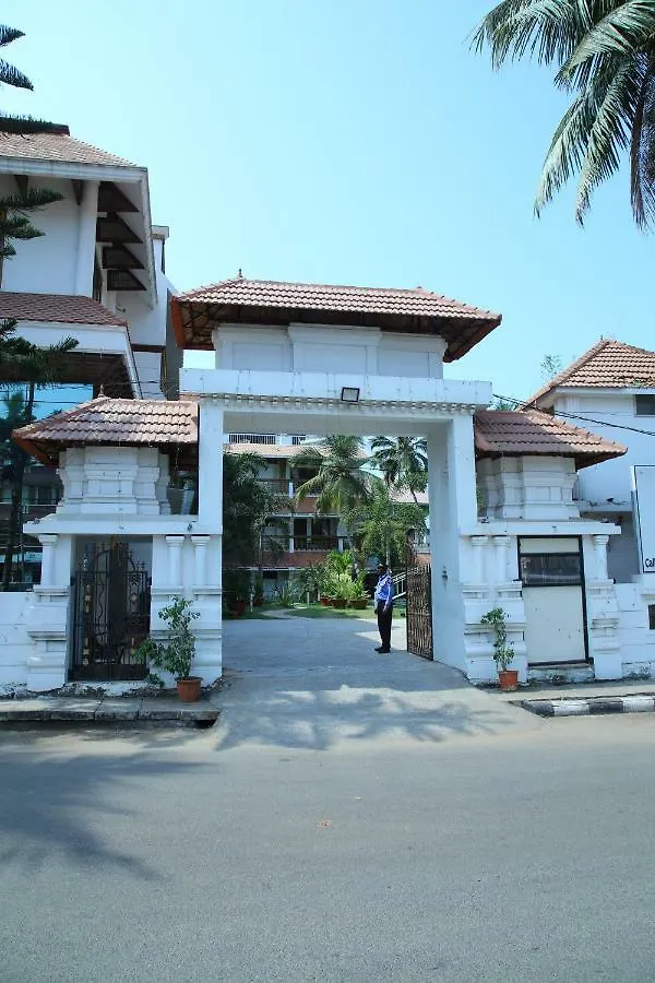 ホテル The Byke Puja Samudra コーバラム